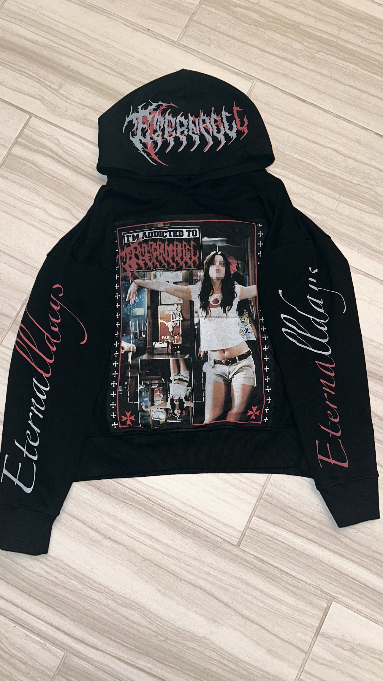 “Im addicted to Eternall Hoodie”