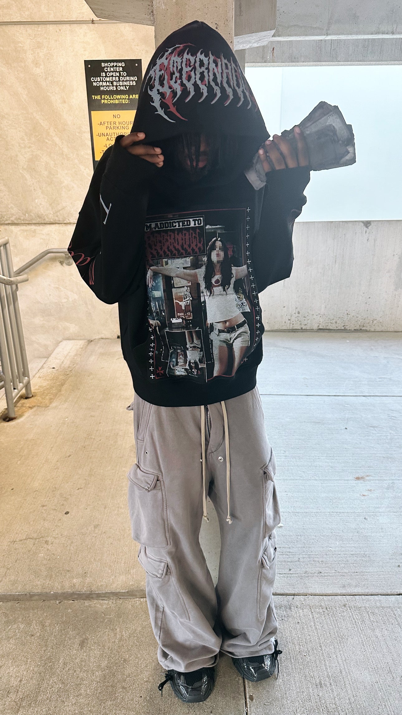 “Im addicted to Eternall Hoodie”