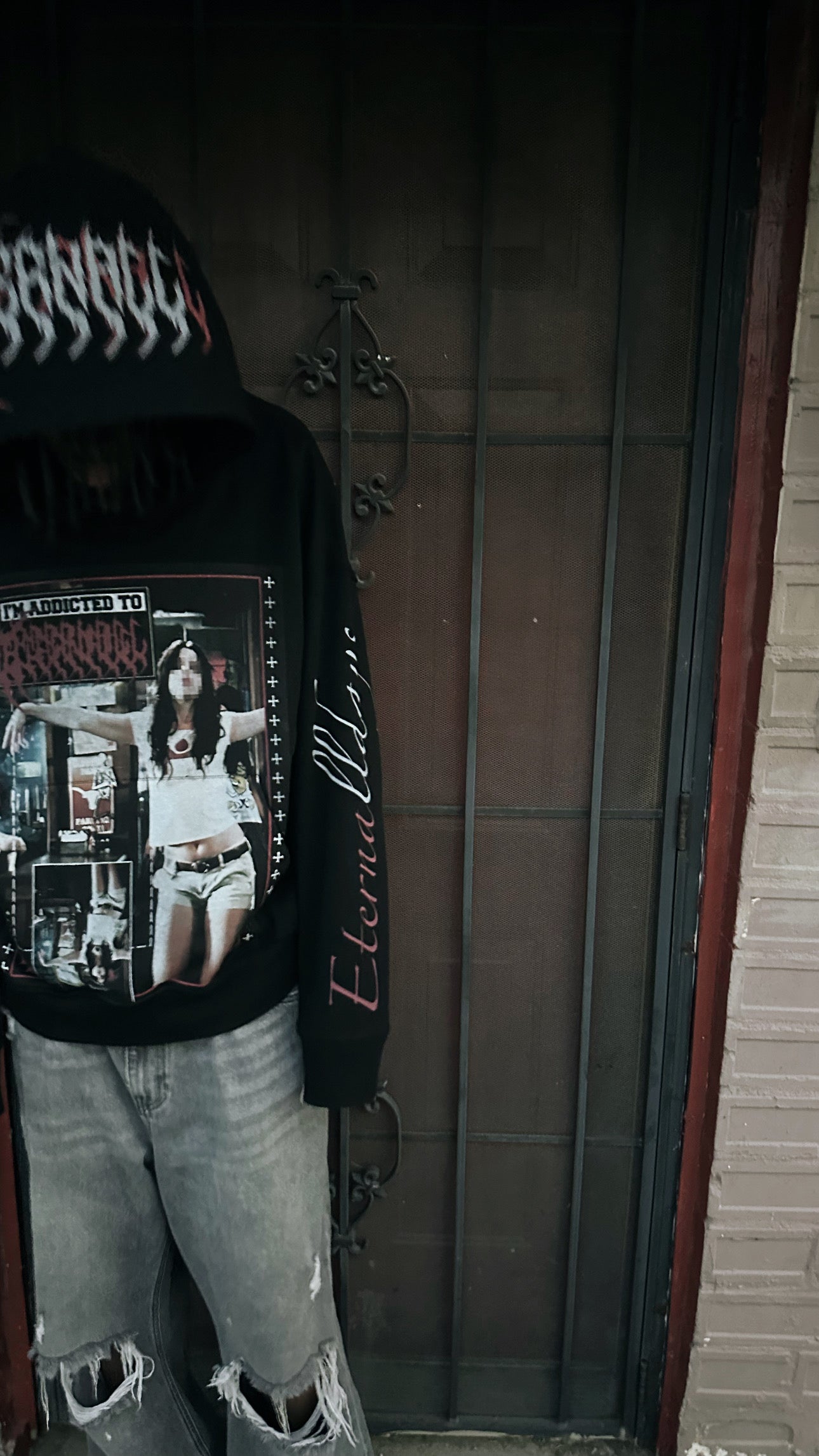 “Im addicted to Eternall Hoodie”